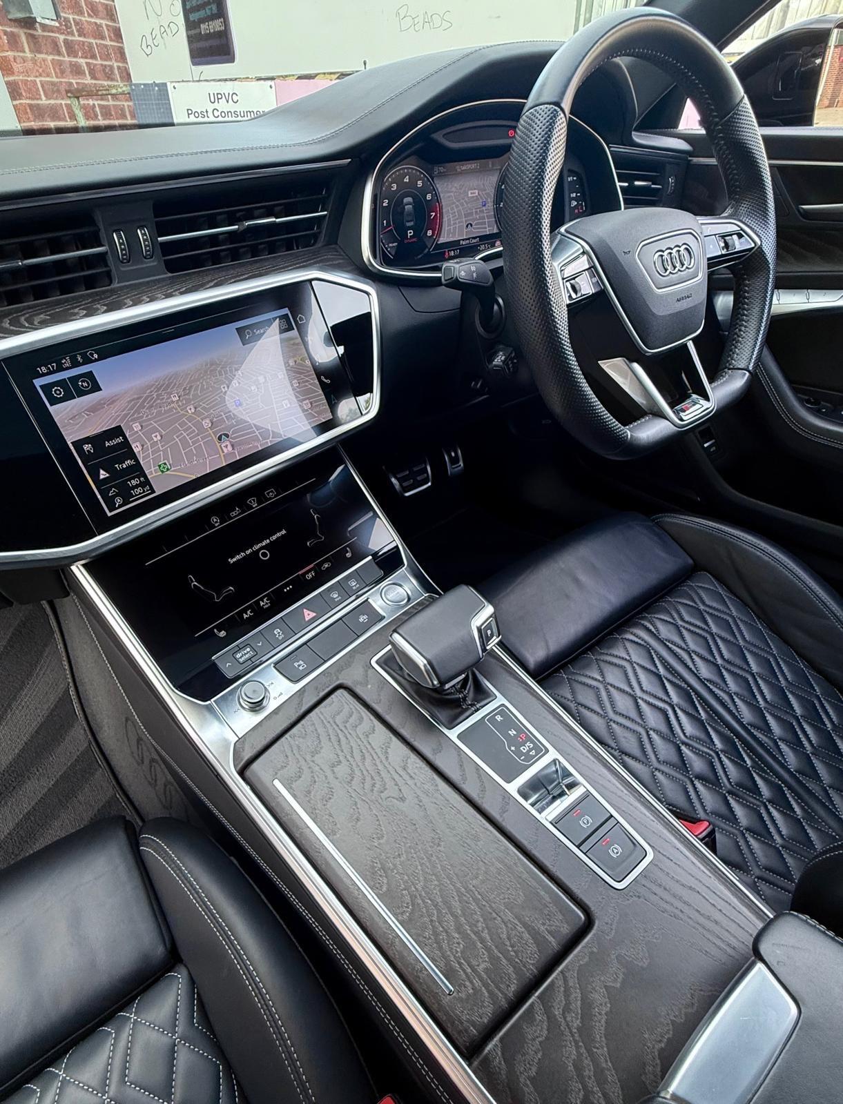 Audi A6 Saloon view 46