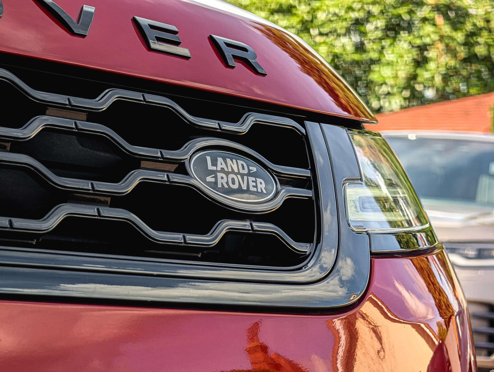 Land Rover Range Rover Evoque view 11