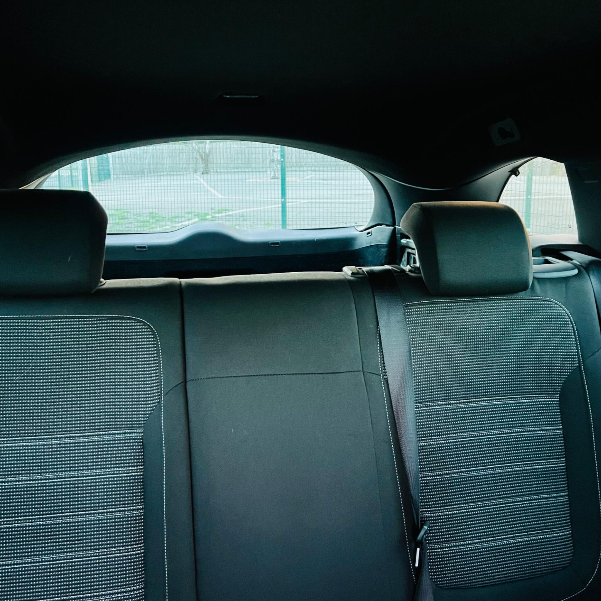 Vauxhall Insignia view 27