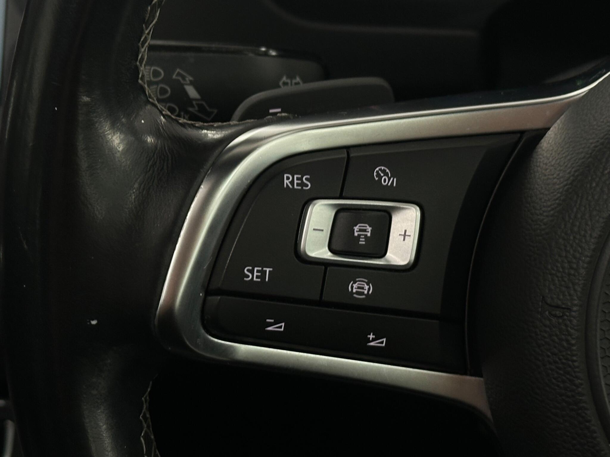 Volkswagen Tiguan view 27