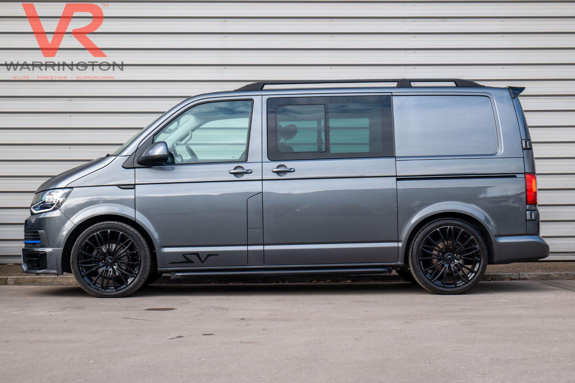 Volkswagen Transporter view 8