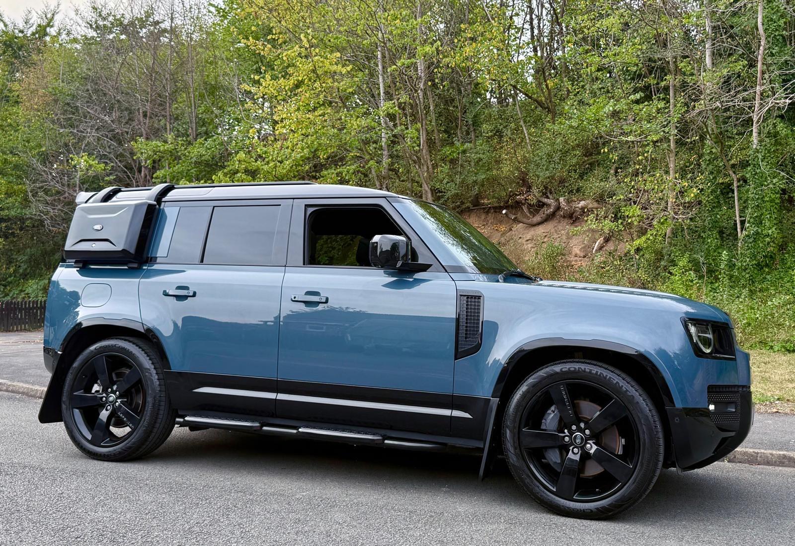 Land Rover Defender view 63