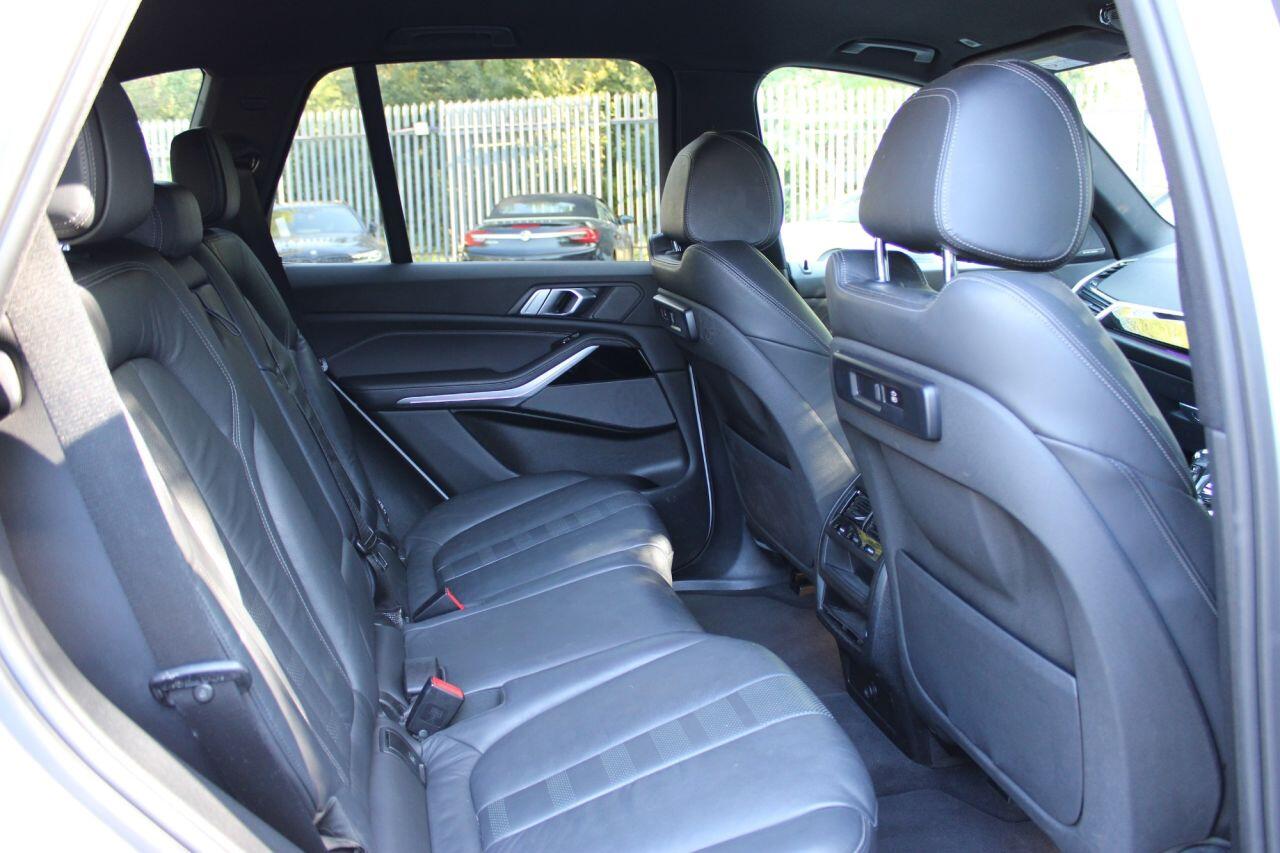 BMW X5 view 17