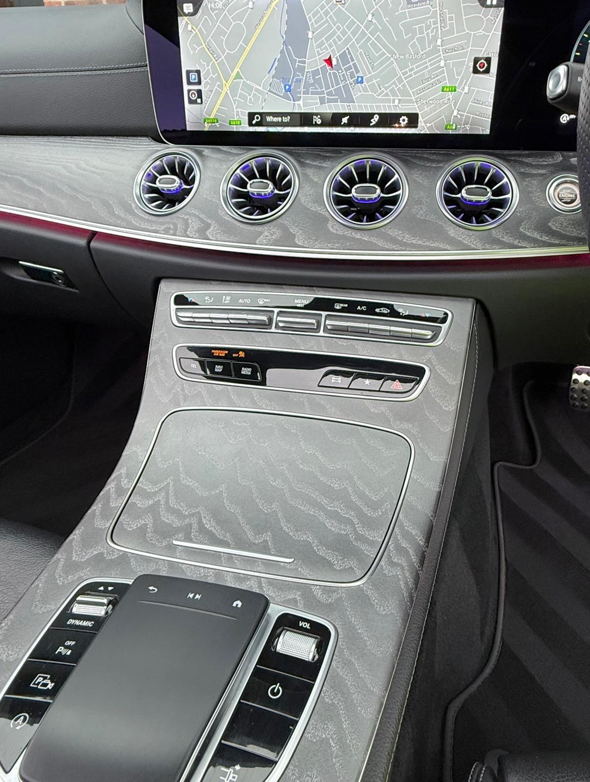 Mercedes-Benz E-Class view 94