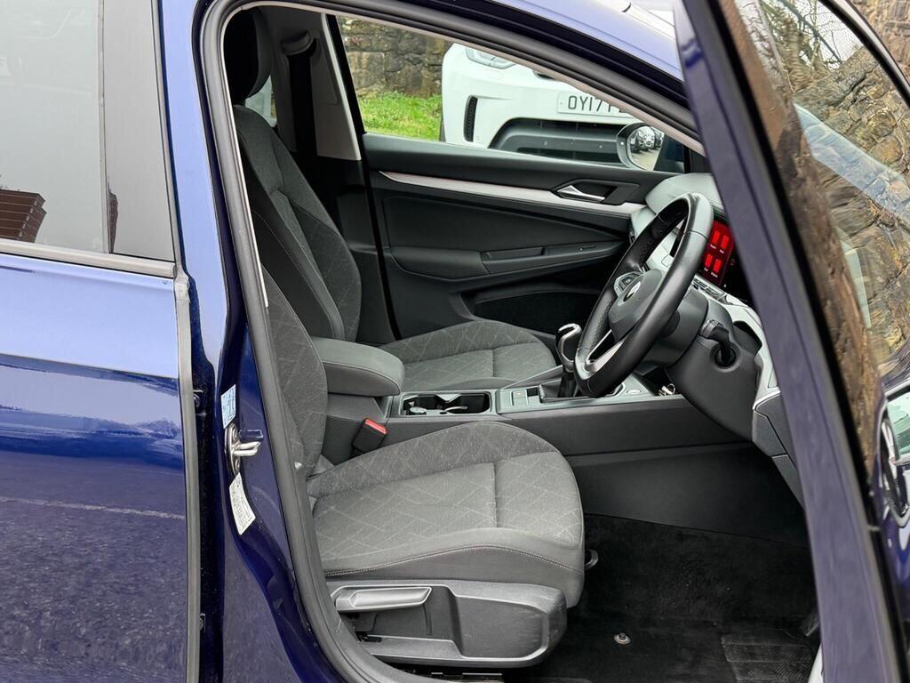 Volkswagen Golf view 14