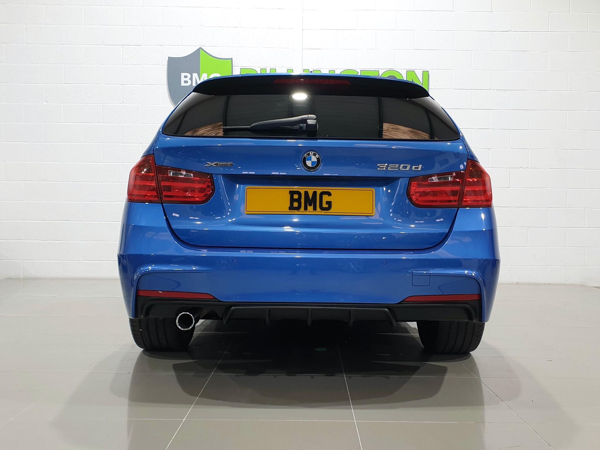 BMW 3 Series view 6