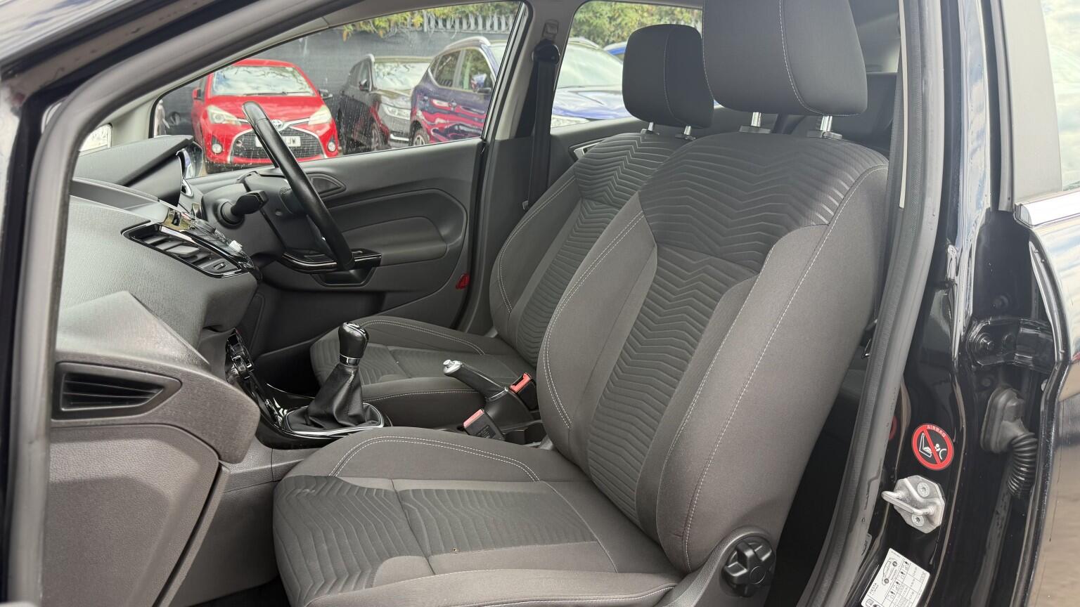 Ford Fiesta view 18