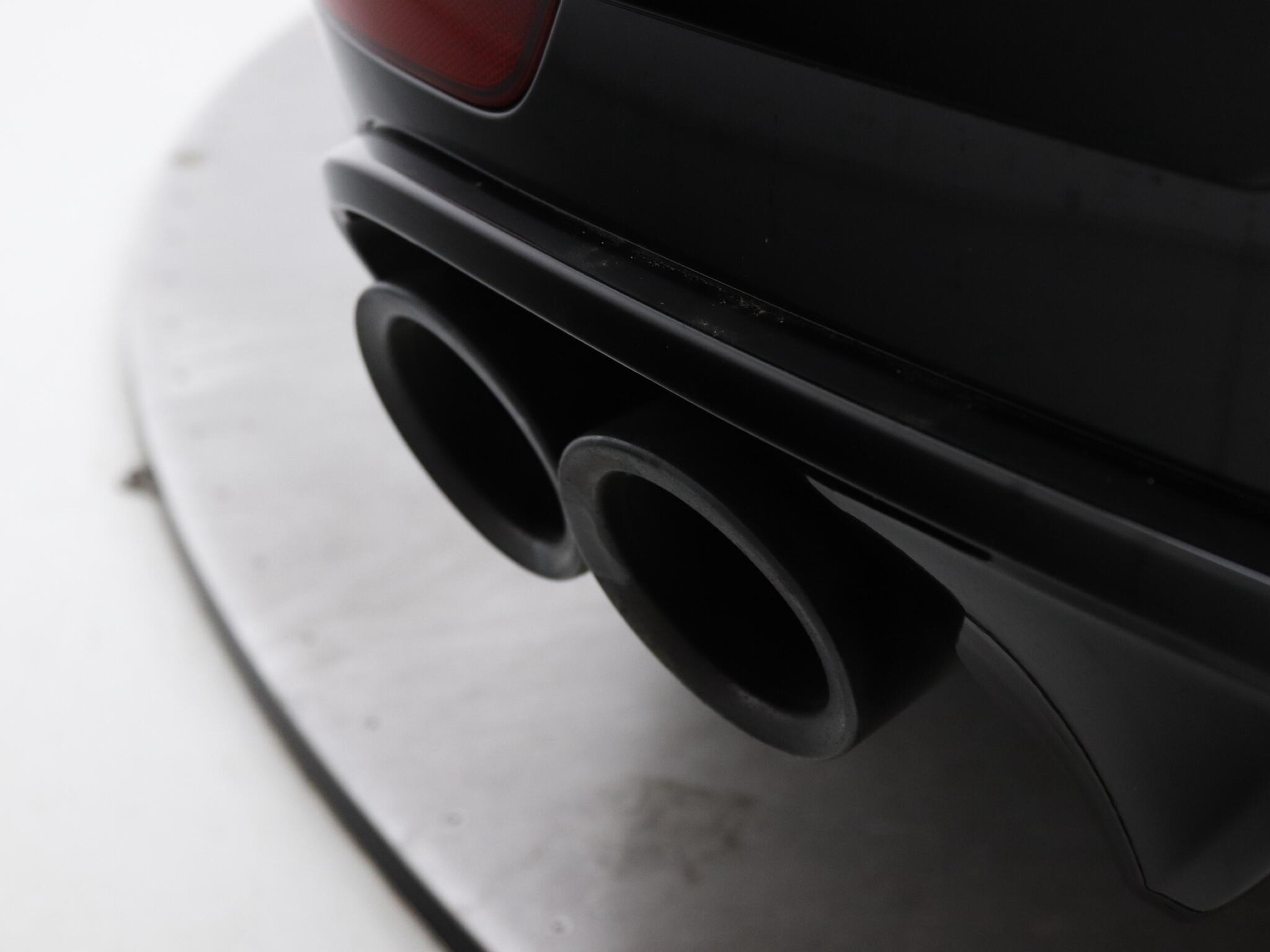Porsche Macan view 21