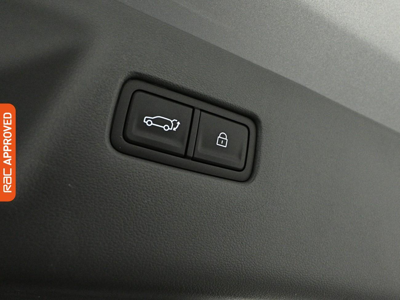 Hyundai Santa FE view 14