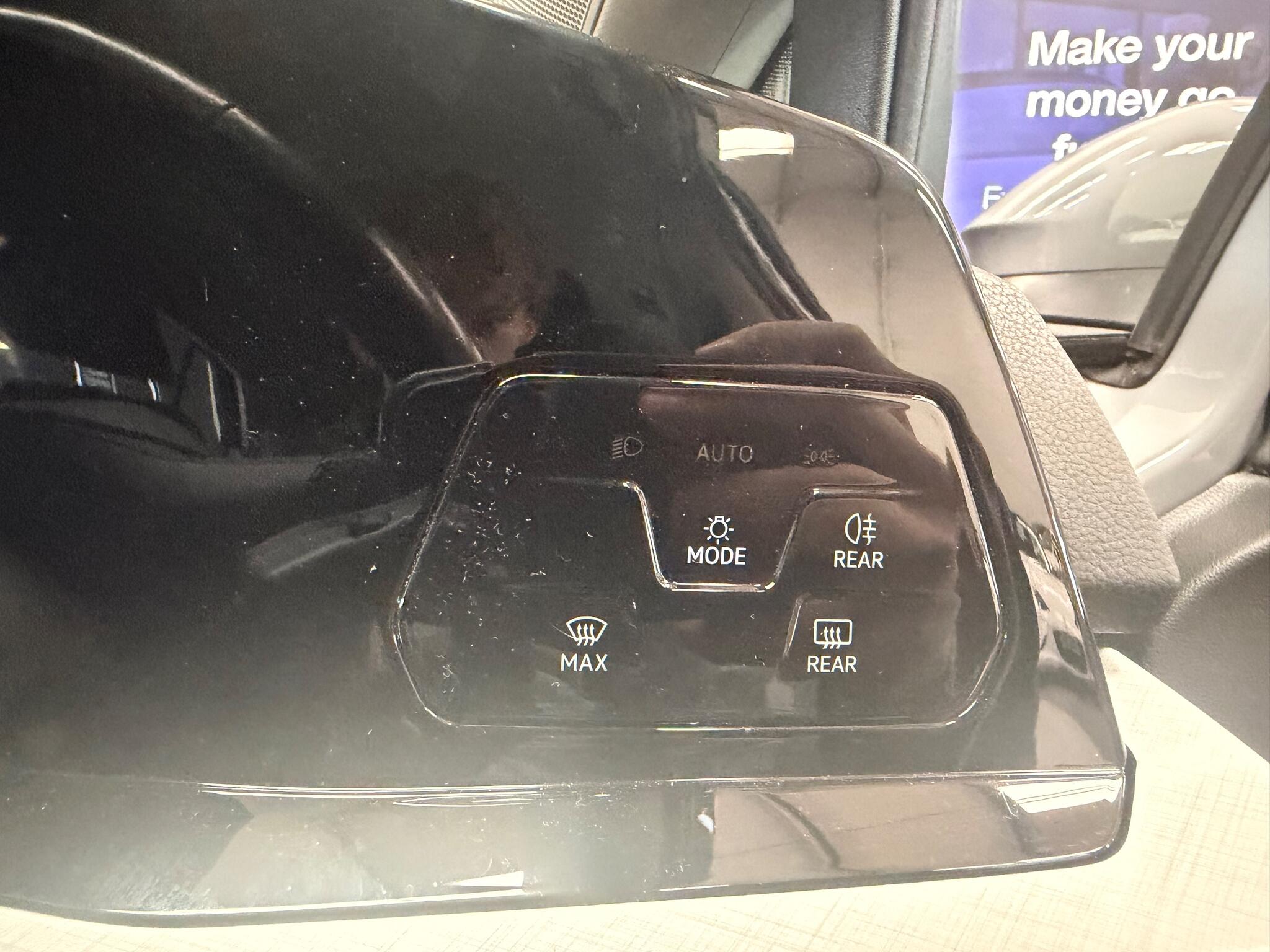 Volkswagen Golf view 56