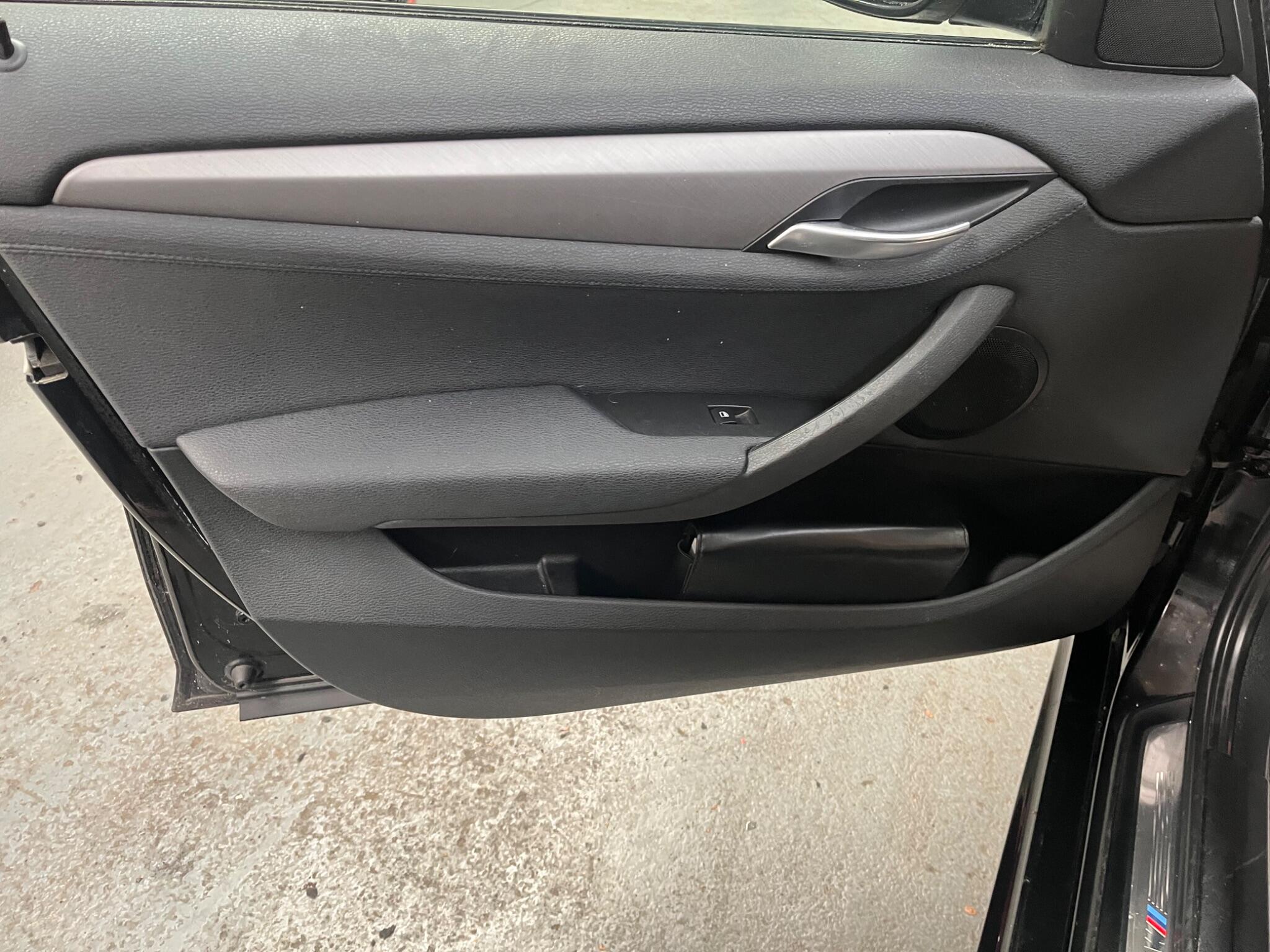 BMW X1 view 38