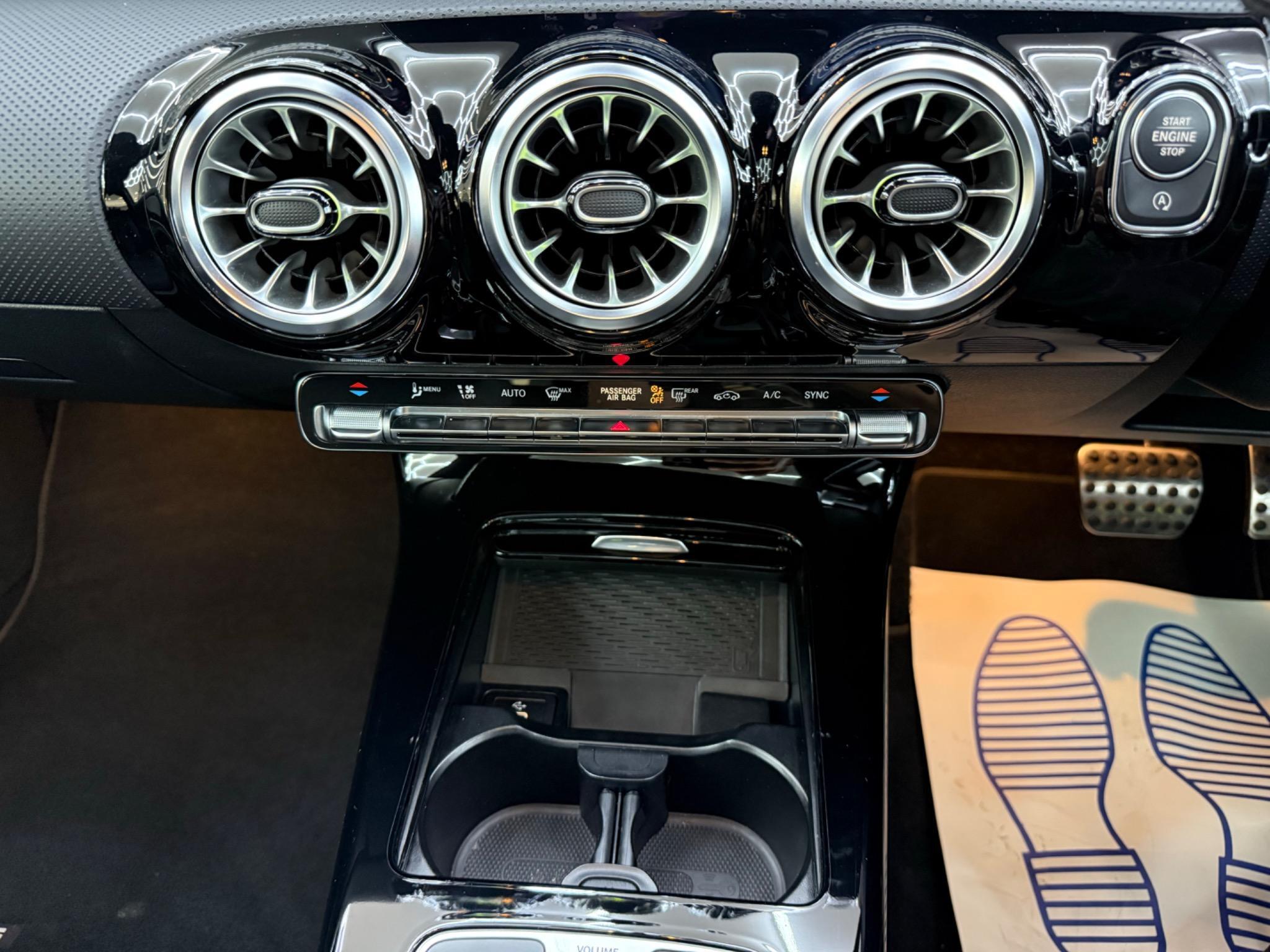 Mercedes-Benz A Class view 29