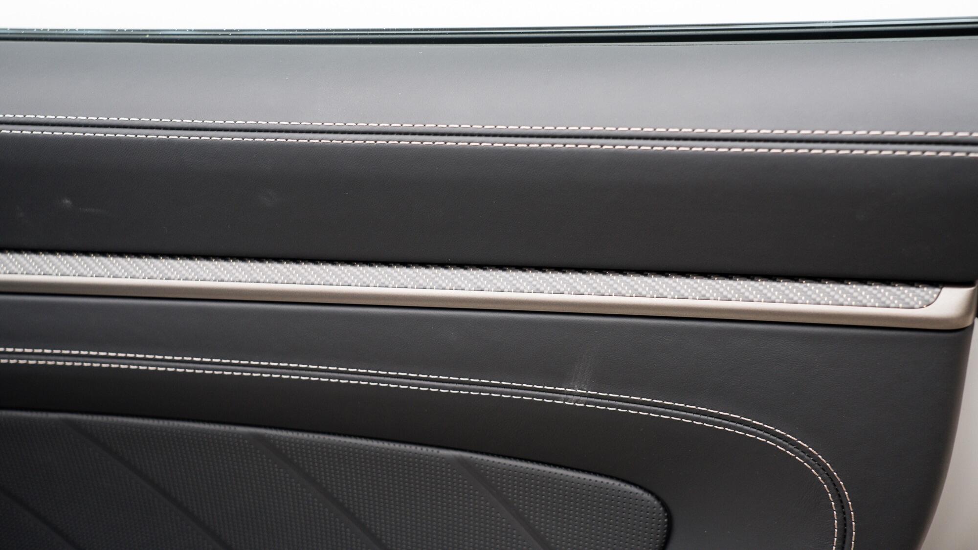 Porsche 911 view 61