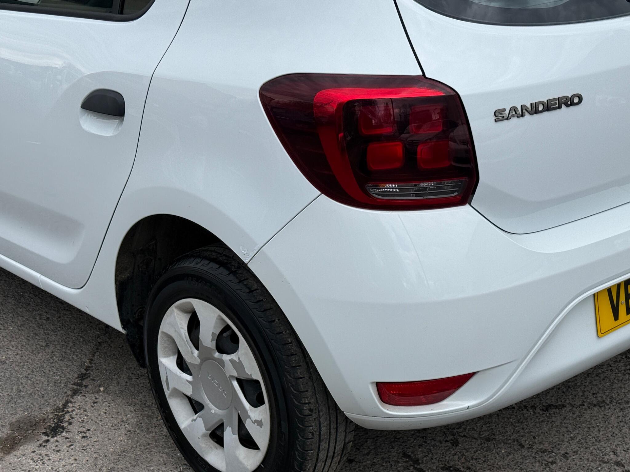 Dacia Sandero - Image 25