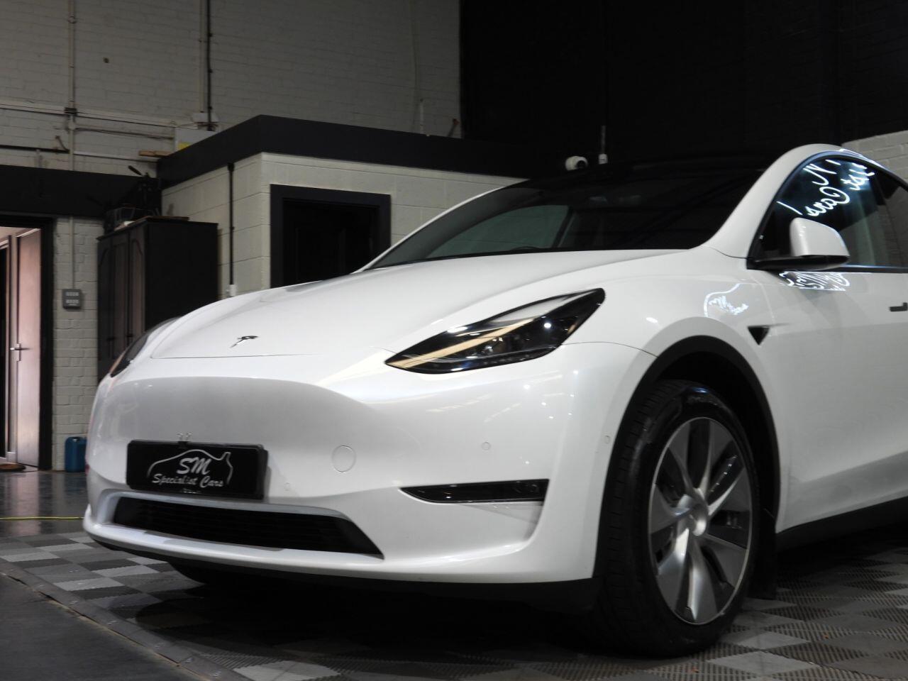 Tesla Model Y view 15