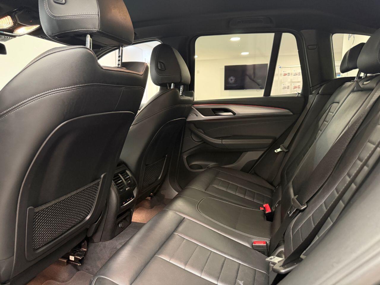 BMW X3 view 20