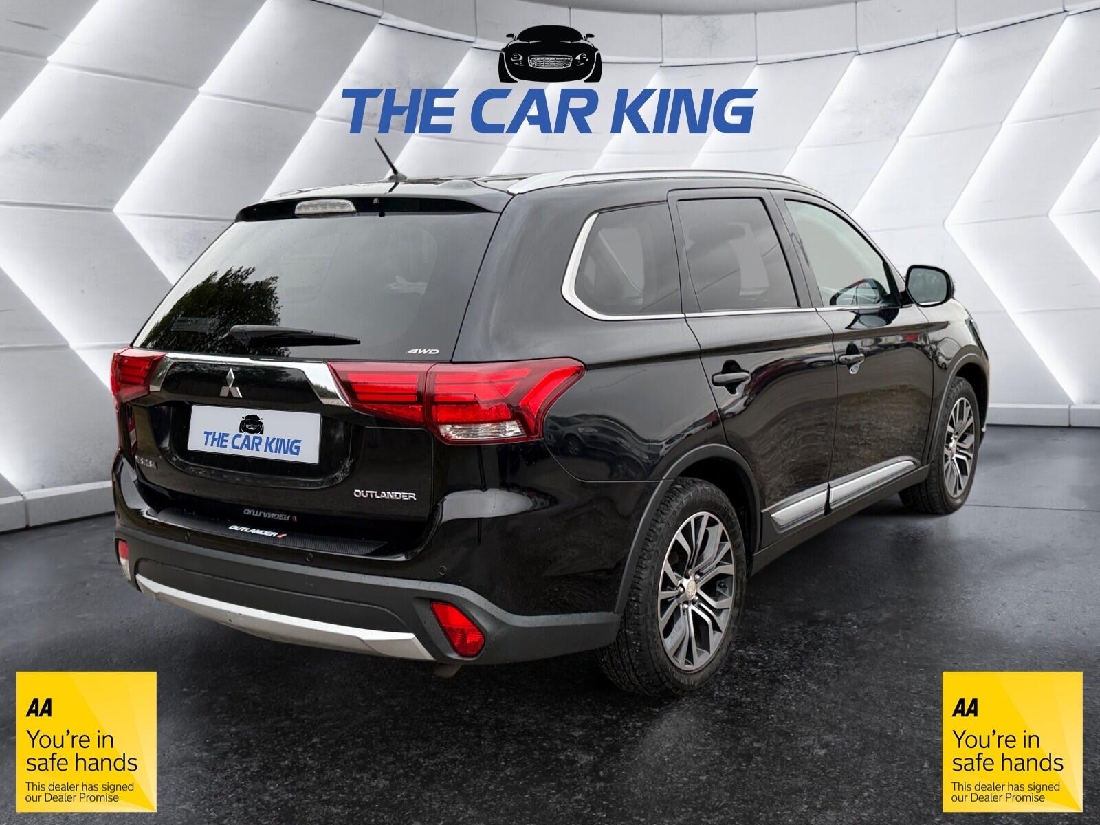 Mitsubishi Outlander view 8