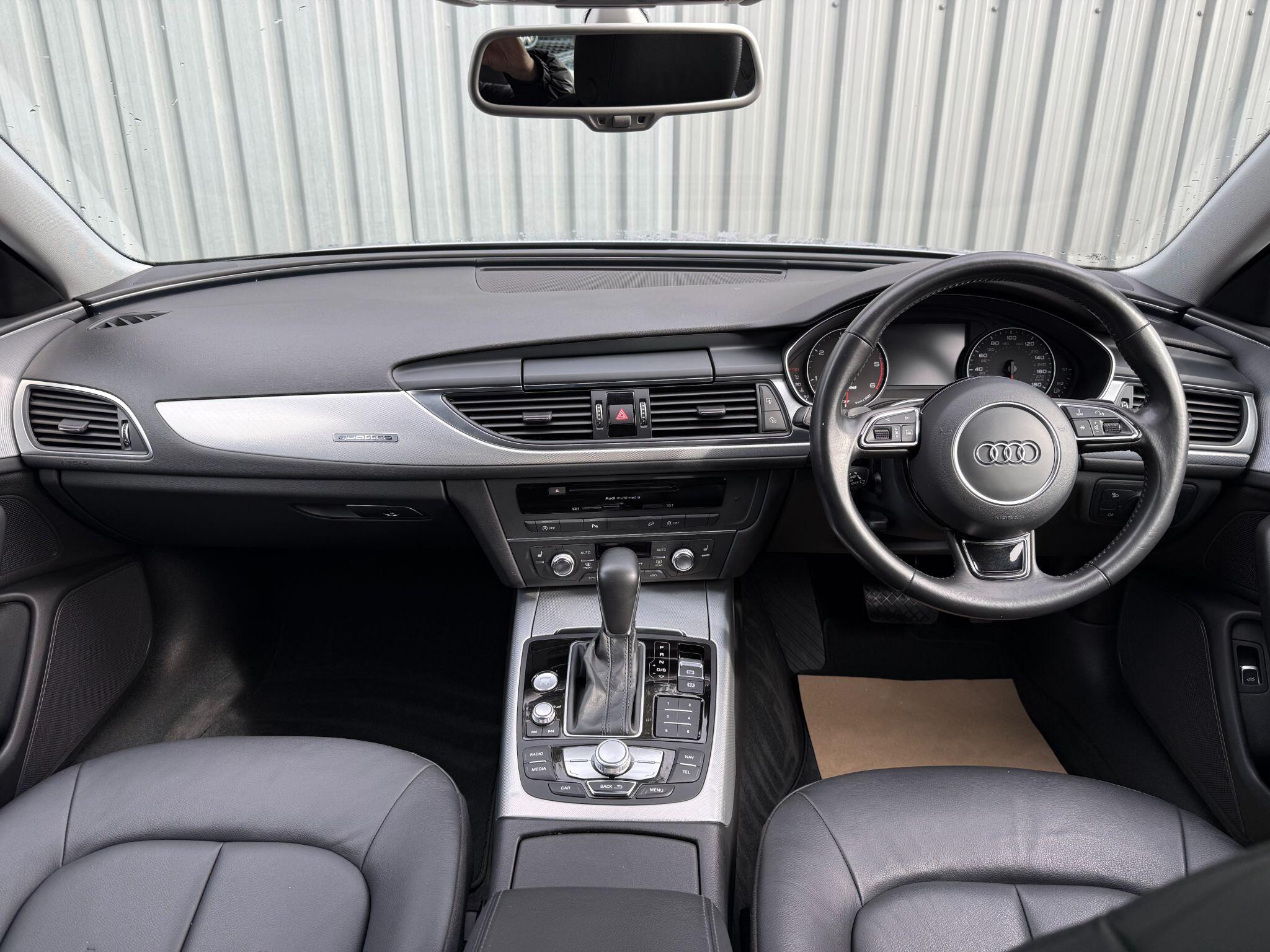 Audi A6 view 22