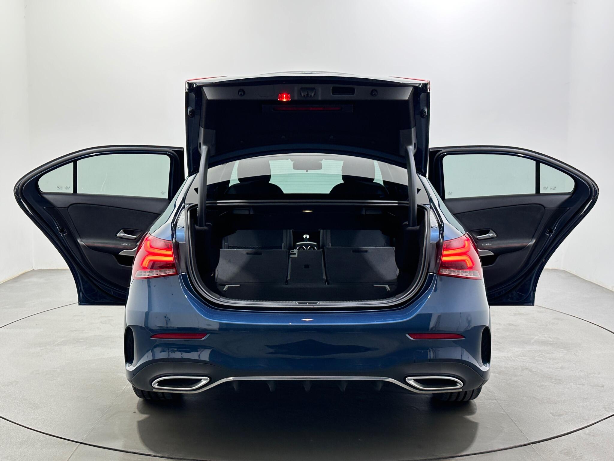Mercedes-Benz A-Class view 43