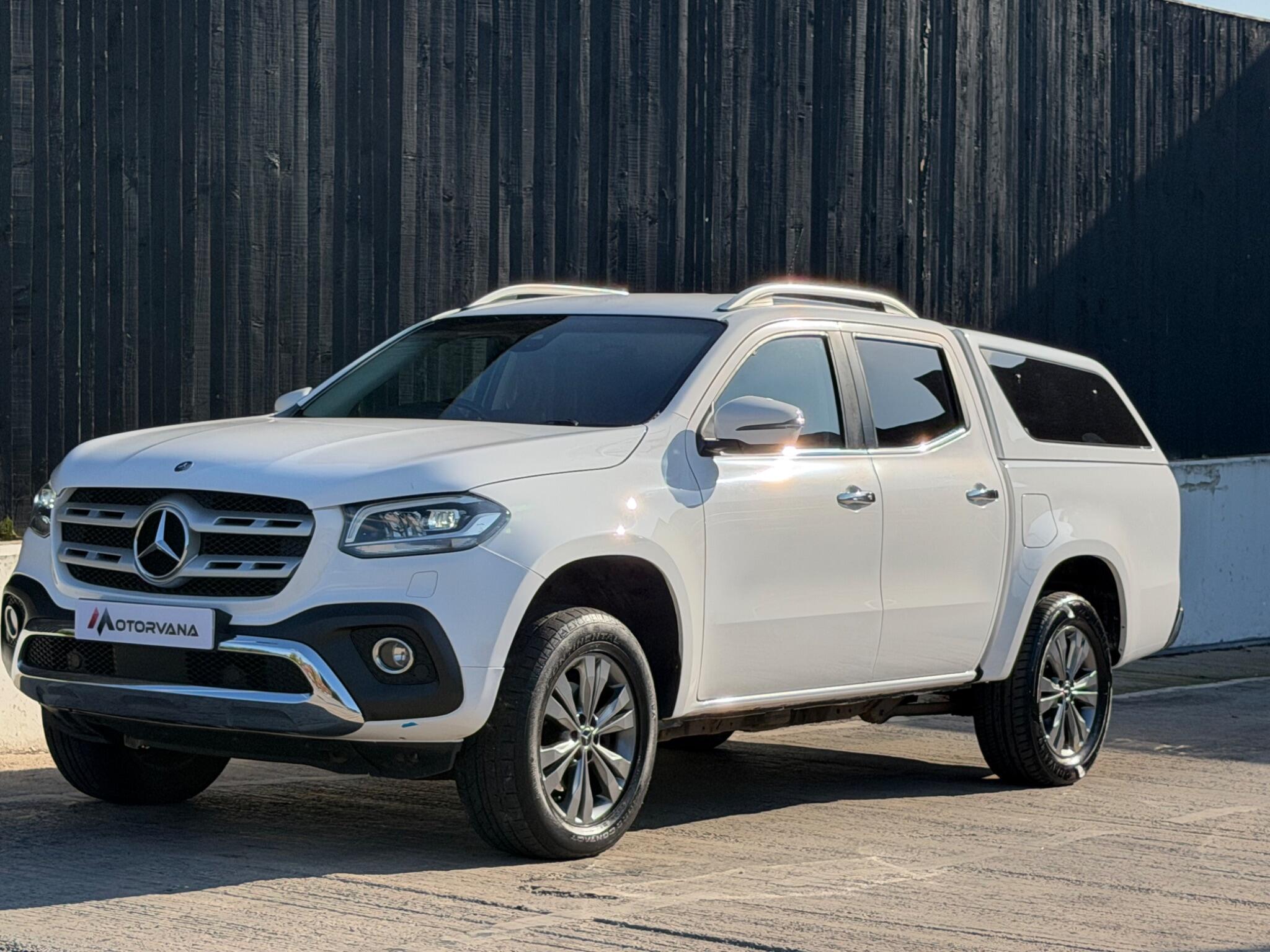 Mercedes-Benz X-Class view 11