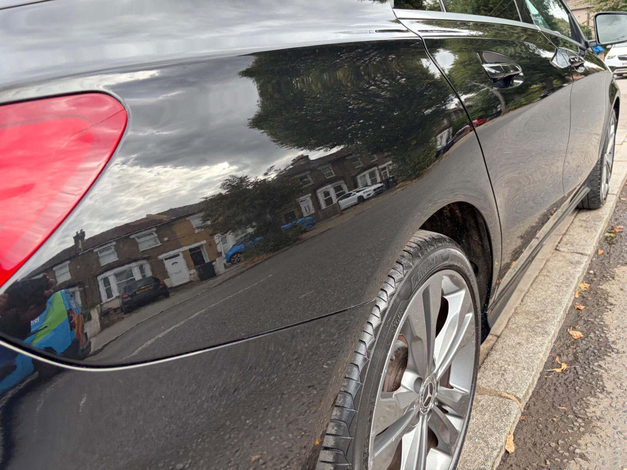 Mercedes-Benz Cla view 25