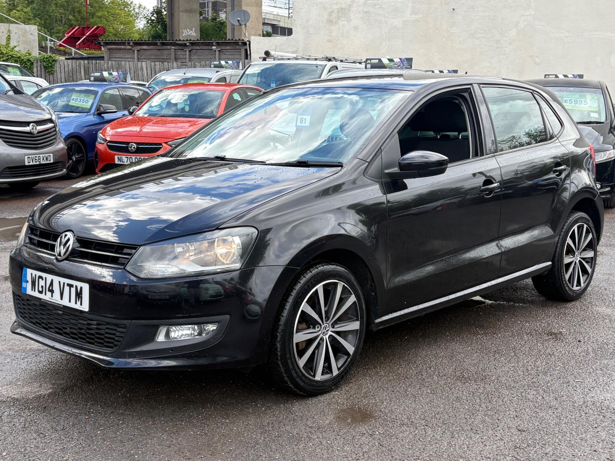 Volkswagen Polo - Image 9