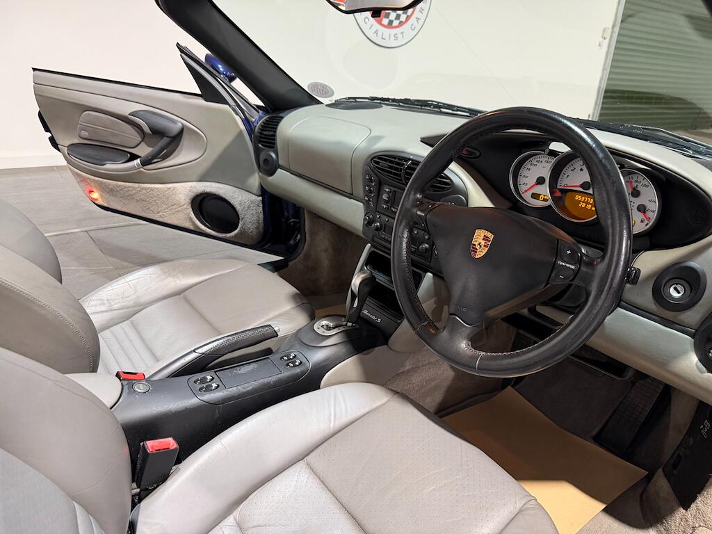 Porsche Boxster view 9