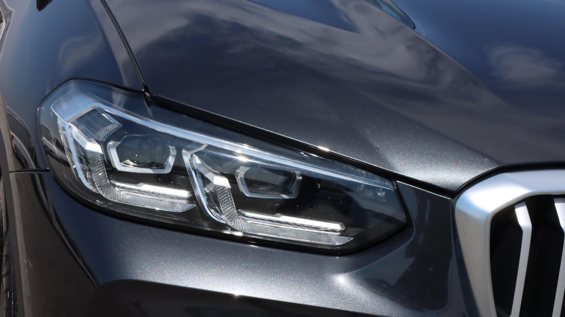 BMW X3 view 23
