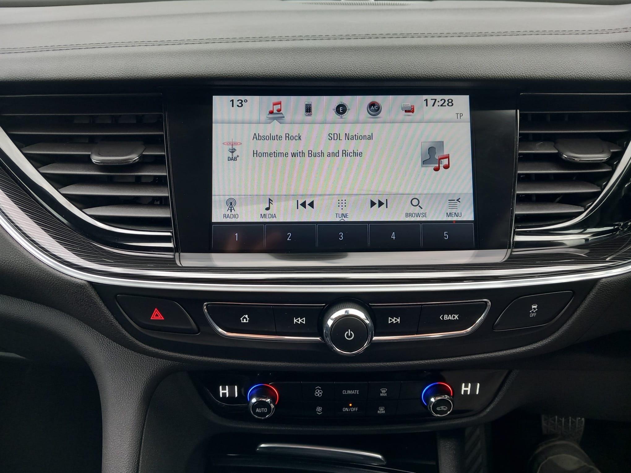 Vauxhall Insignia view 19