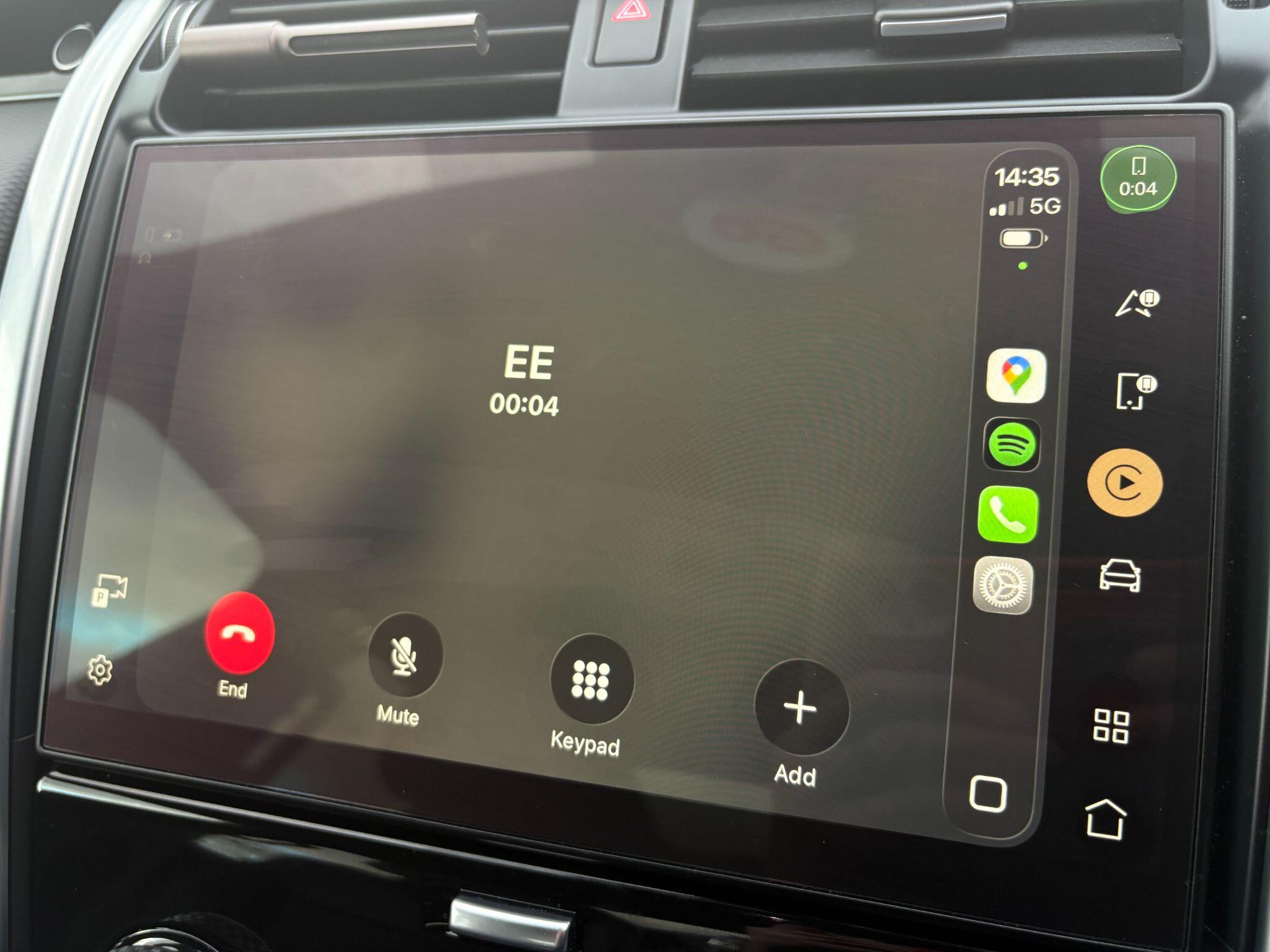 Land Rover Discovery 3 view 24
