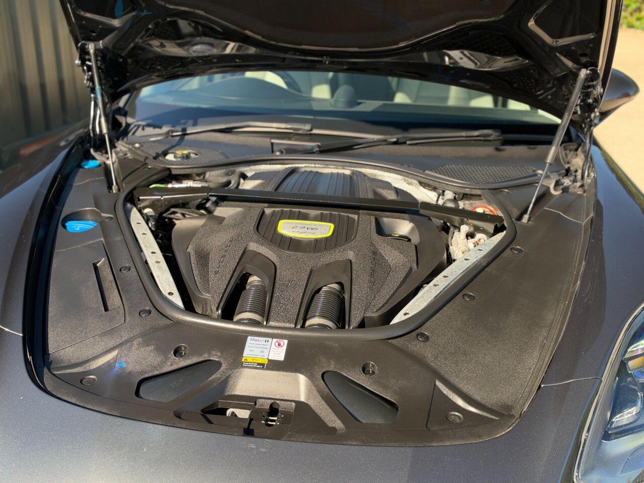 Porsche Panamera view 15
