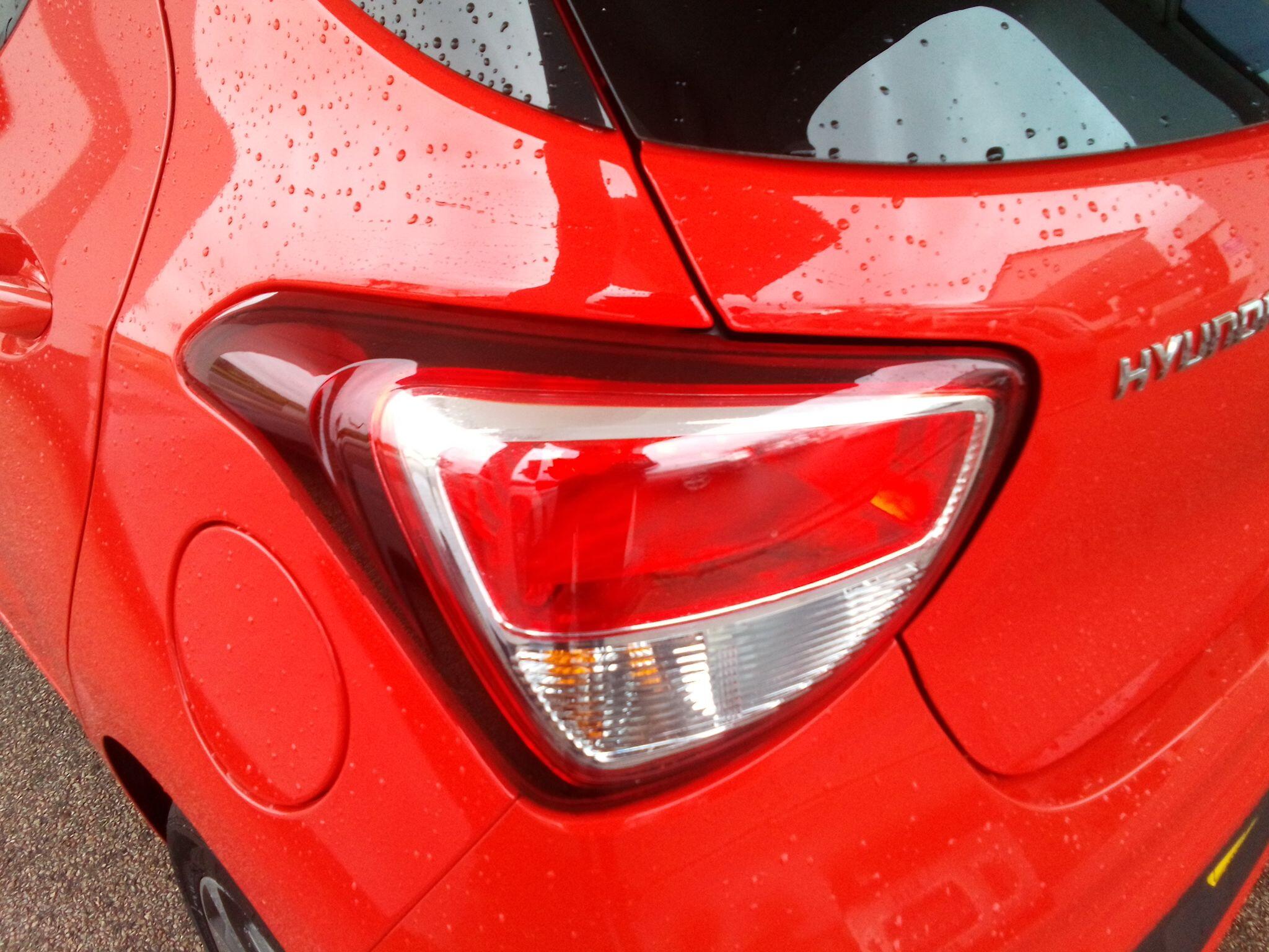 2020 Hyundai i10 1.0 Play Euro 6 5dr • 30,145 miles image 12