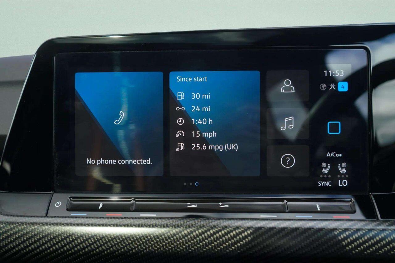Volkswagen Golf view 26