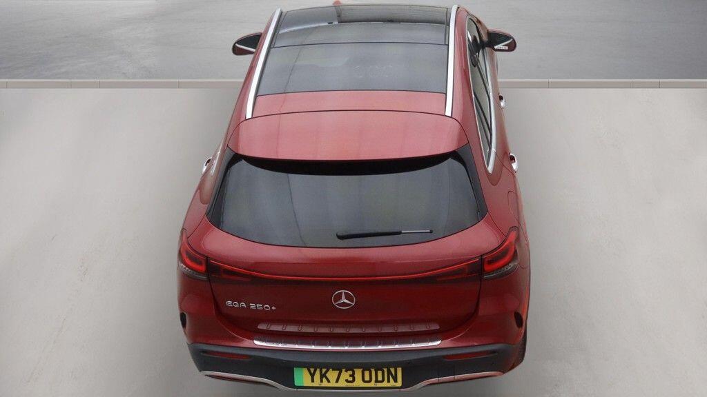Mercedes-Benz 250 view 9