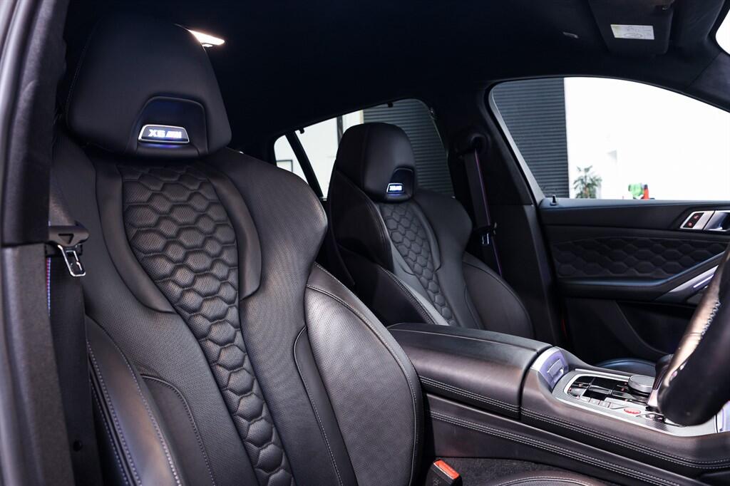 BMW X6 M view 19