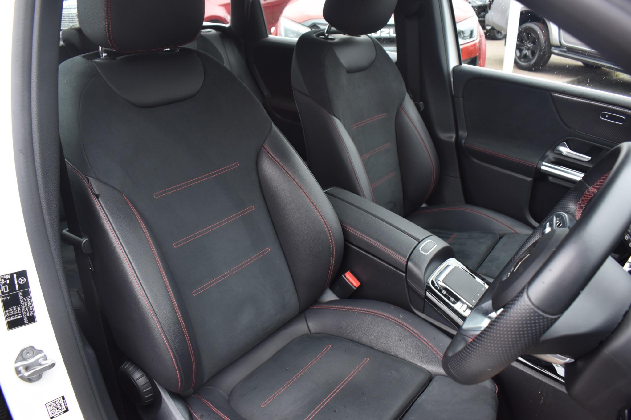 B Class - 1.3 B180 AMG Line (Premium) Euro 6 (s/s) 5dr - Image 20