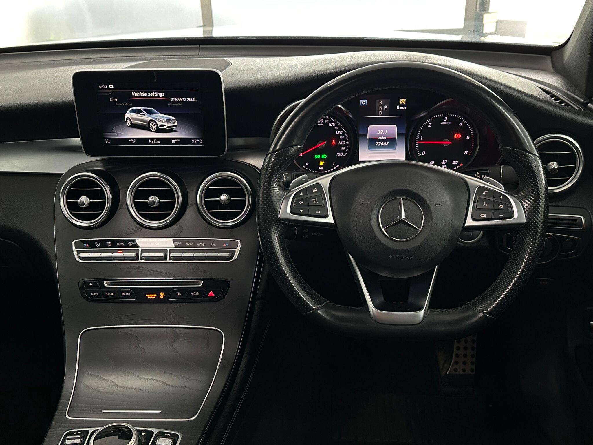 Mercedes-Benz GLC view 18