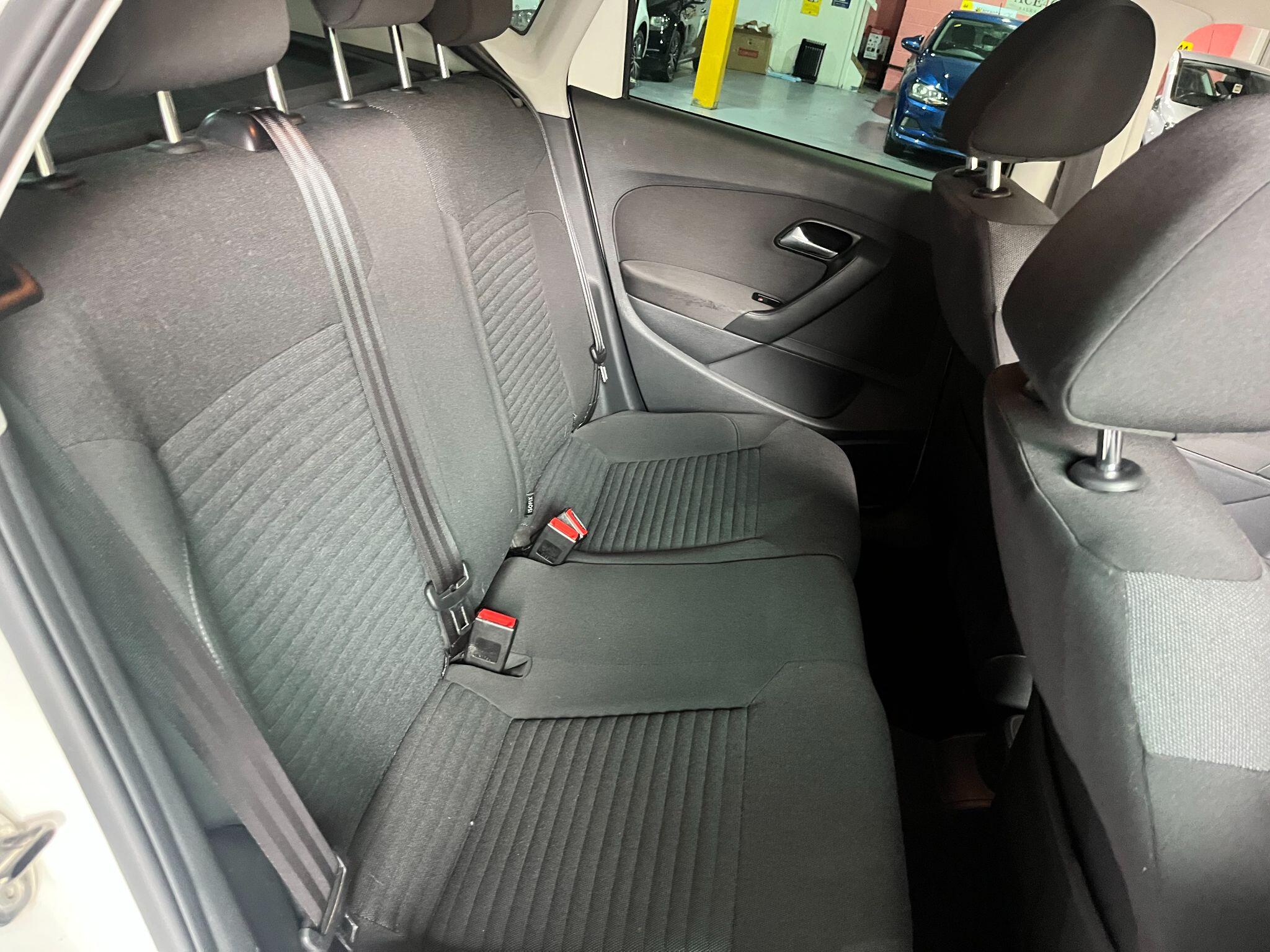 Volkswagen Polo view 24