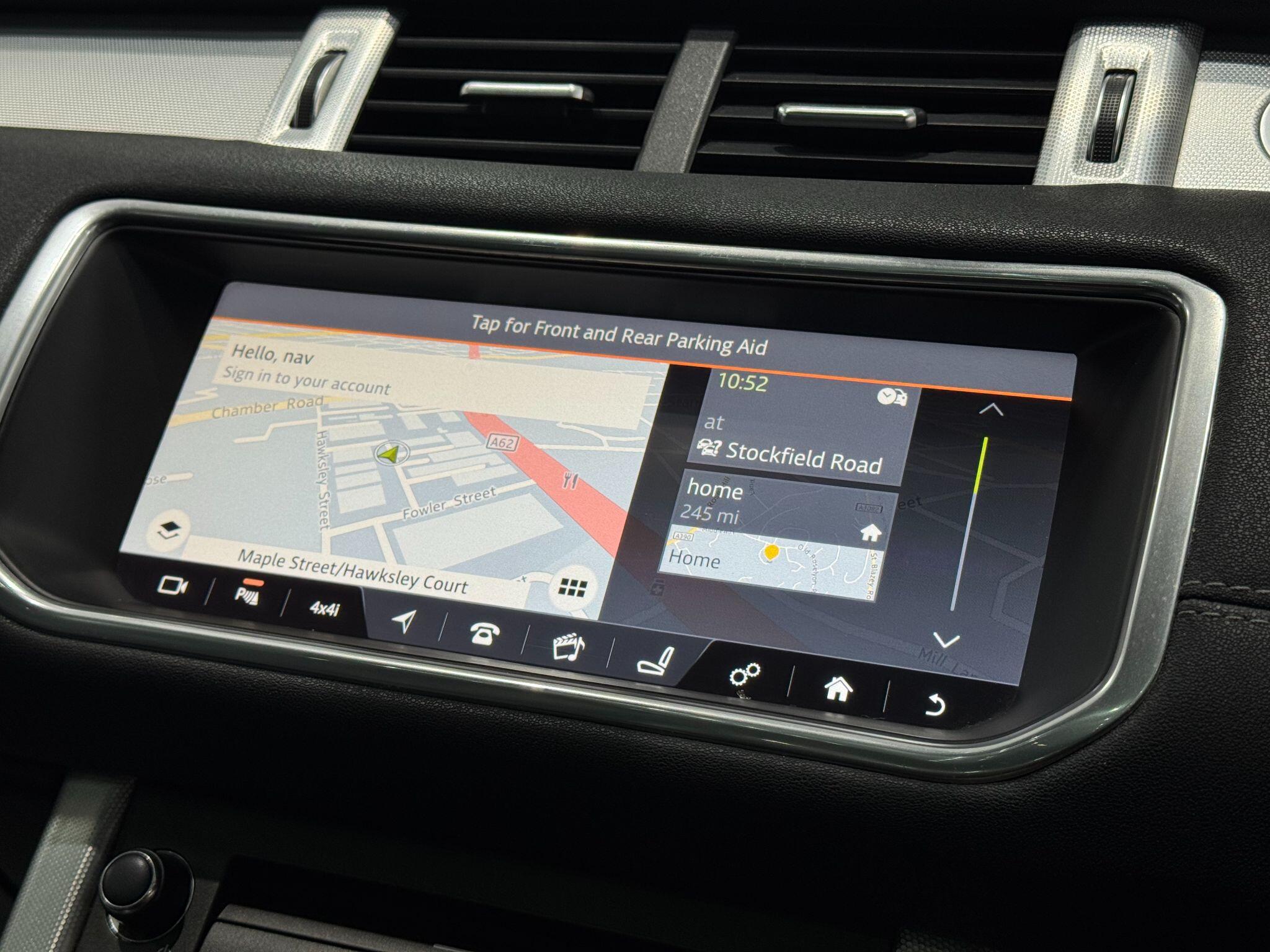 Land Rover Range Rover Evoque view 30
