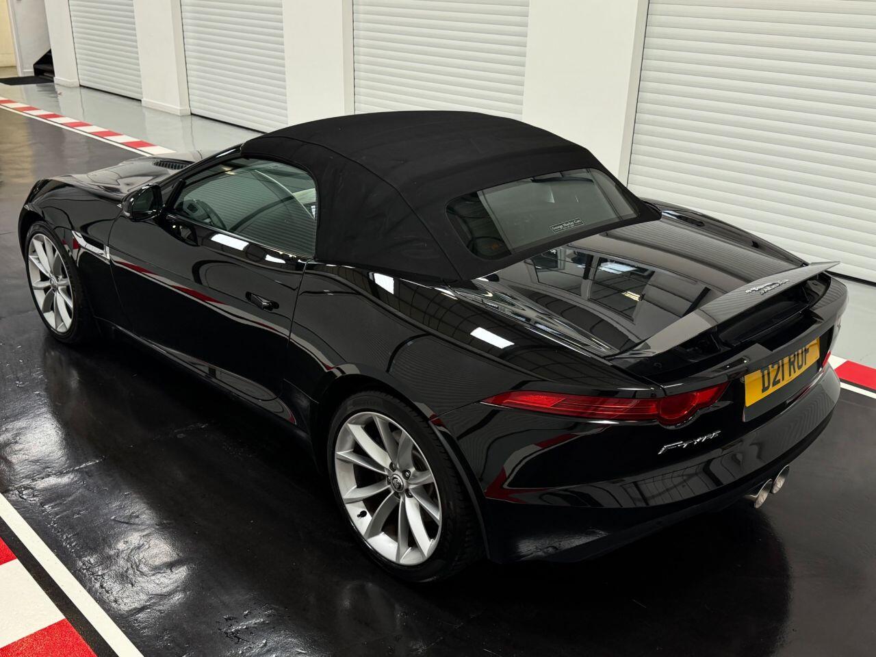 Jaguar F-Type view 15