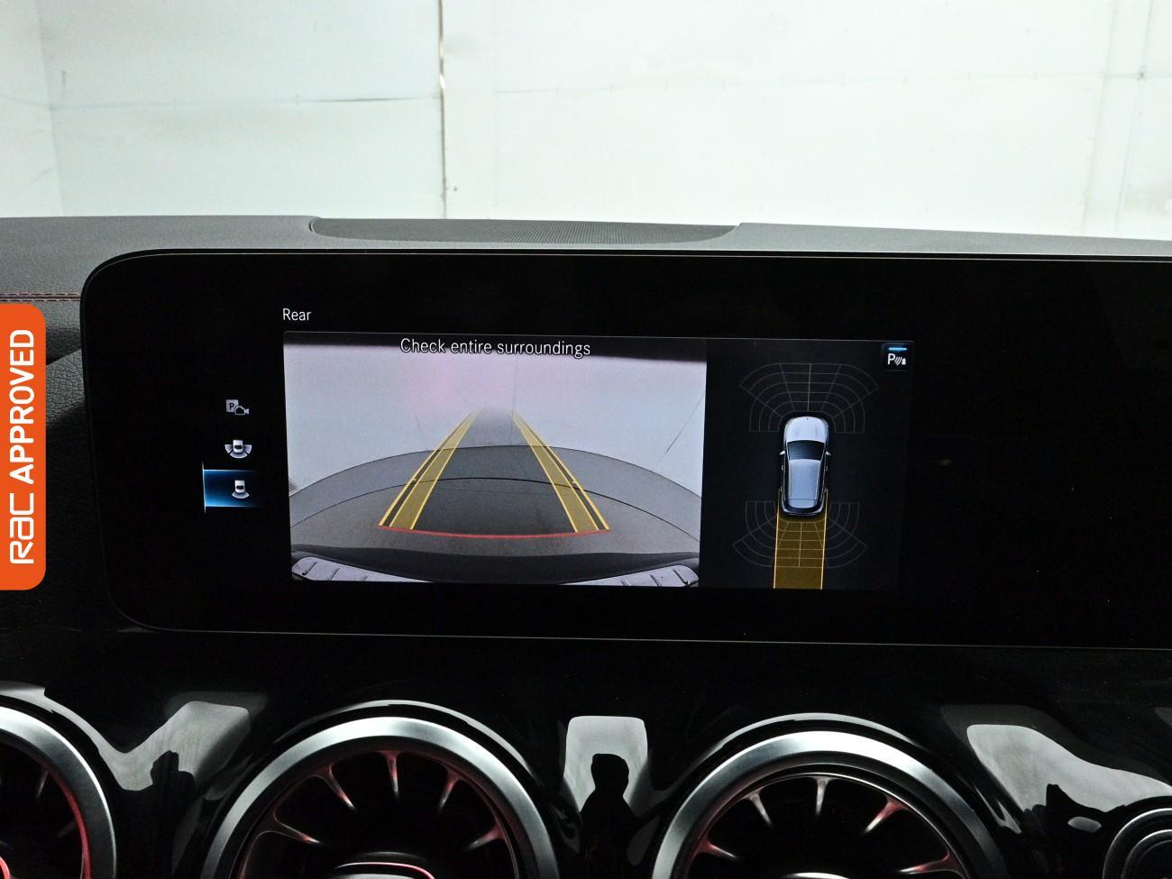 Mercedes-Benz Eqa view 3