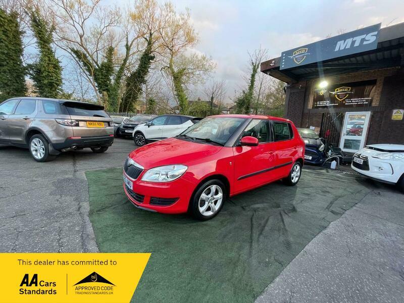 2010 Skoda Fabia image 8