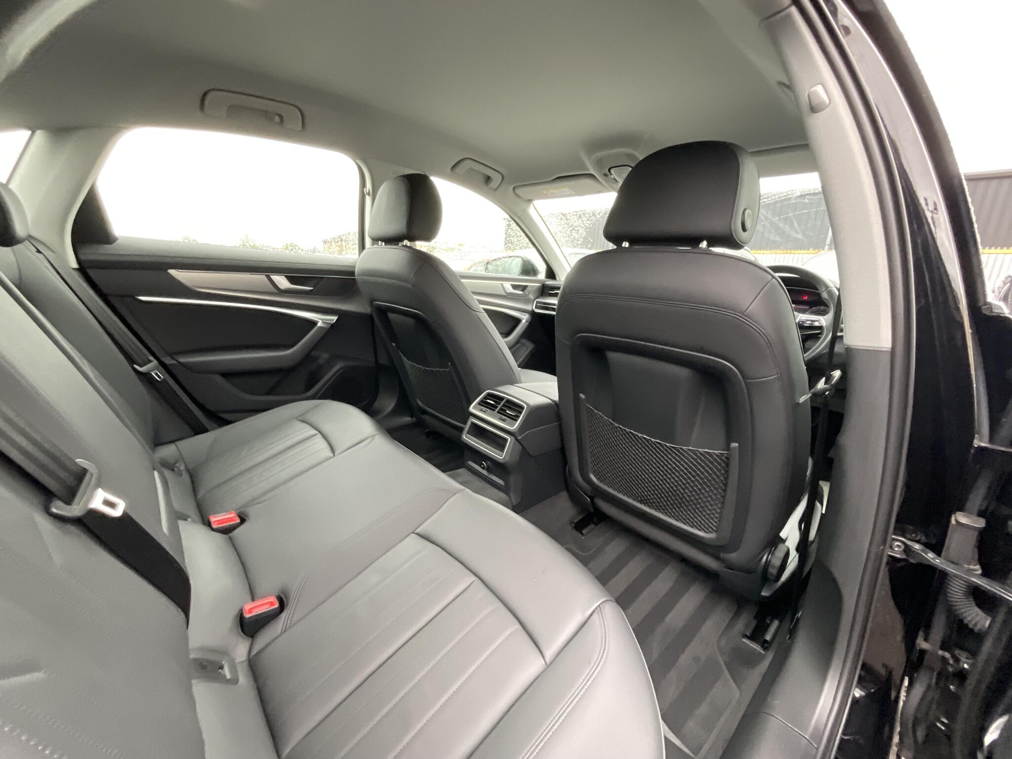 Audi A6 view 30