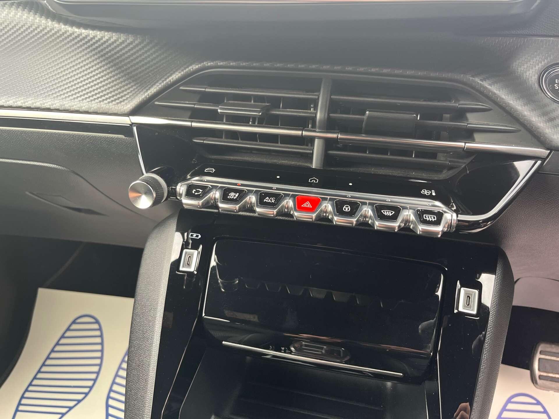 Peugeot 2008 view 39