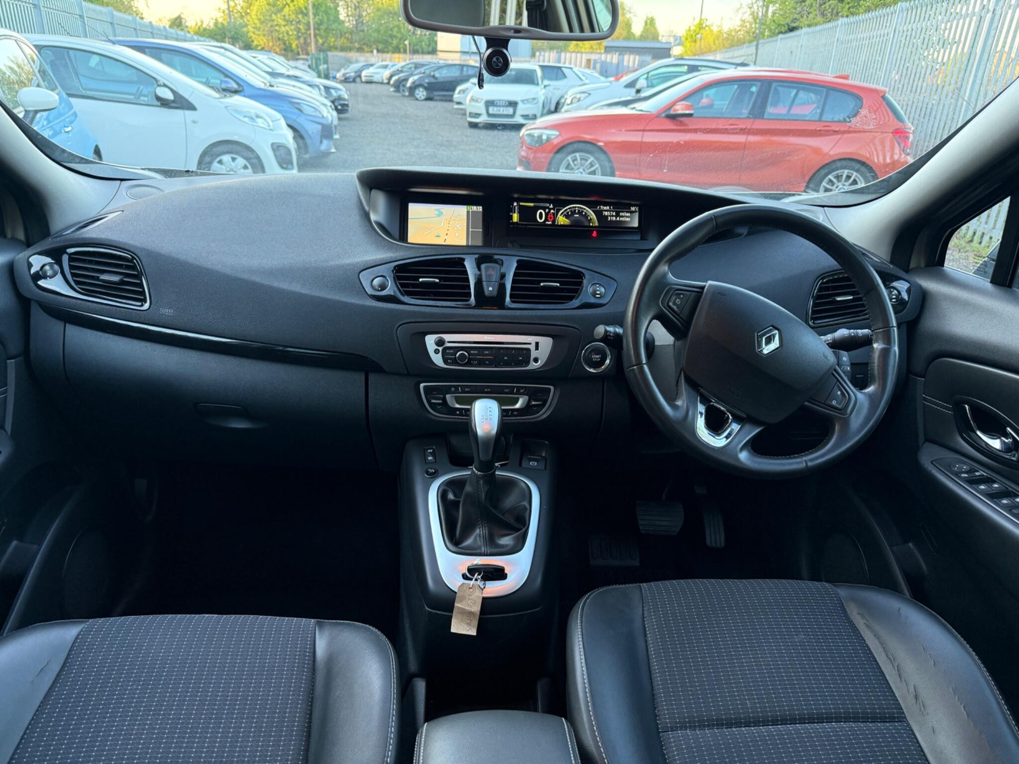 2015 Renault Scenic image 36