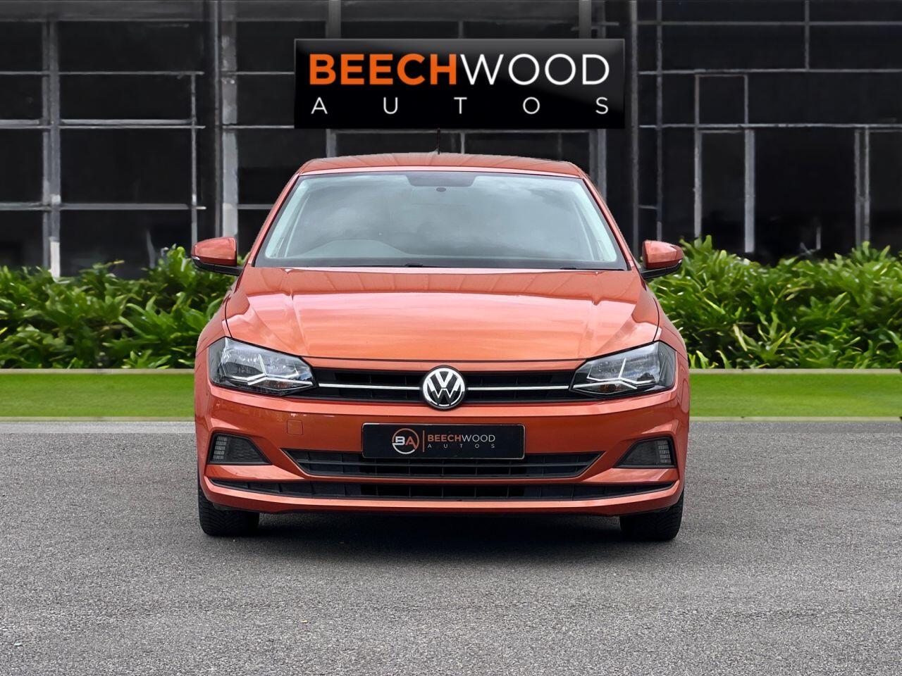 Volkswagen Polo view 3