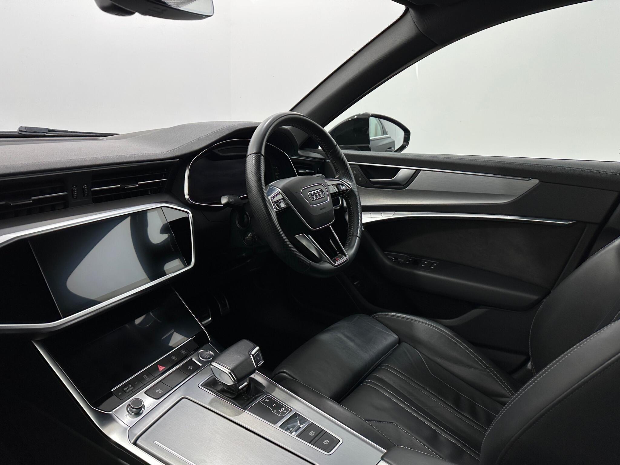 Audi A6 view 31