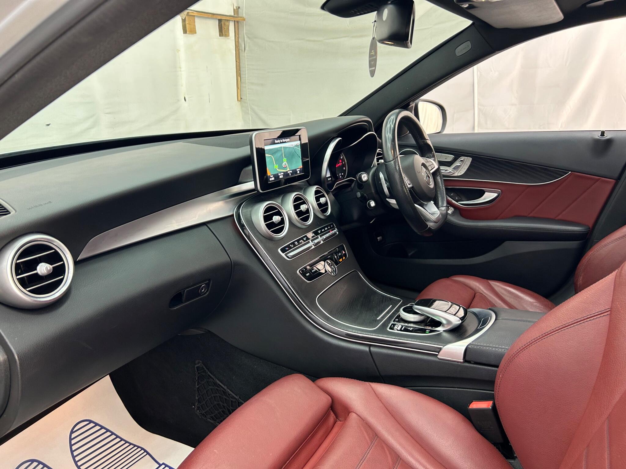 Mercedes-Benz C Class view 13