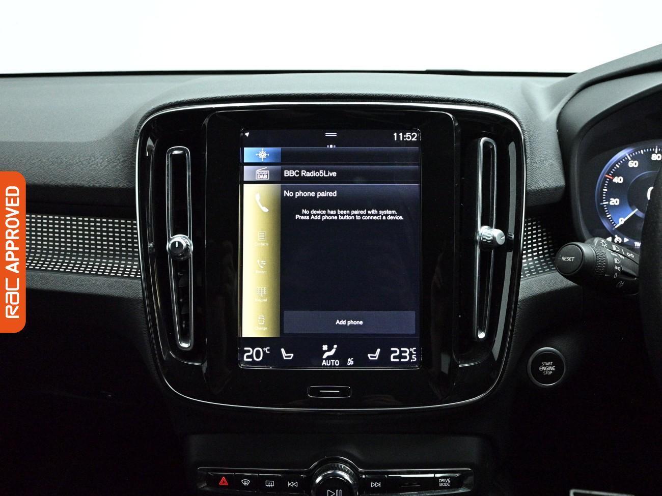 Volvo XC40 view 15