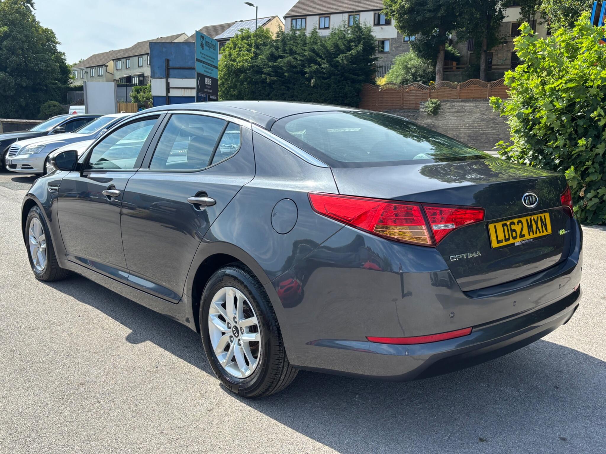 Kia Optima view 7